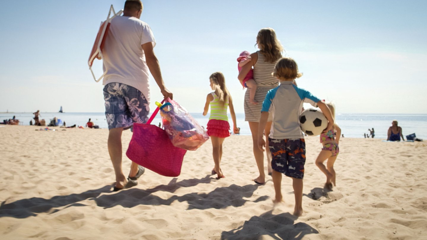 Plan the Perfect Family Beach Getaway in Ludington, Michigan