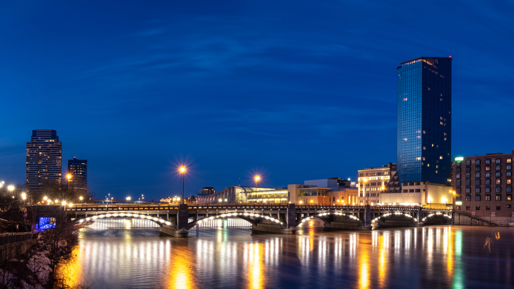 A Romantic Microvacation to Grand Rapids, Michigan